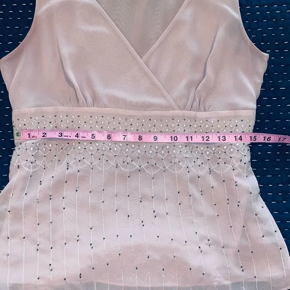 🌸 LOFT Pink Beaded V-Neck Sleeveless Blouse – Size 10 (Fits Like 6–8)